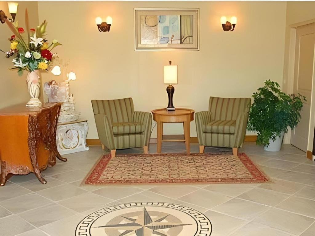 Americas Best Value Inn & Suites-Griffin Zewnętrze zdjęcie