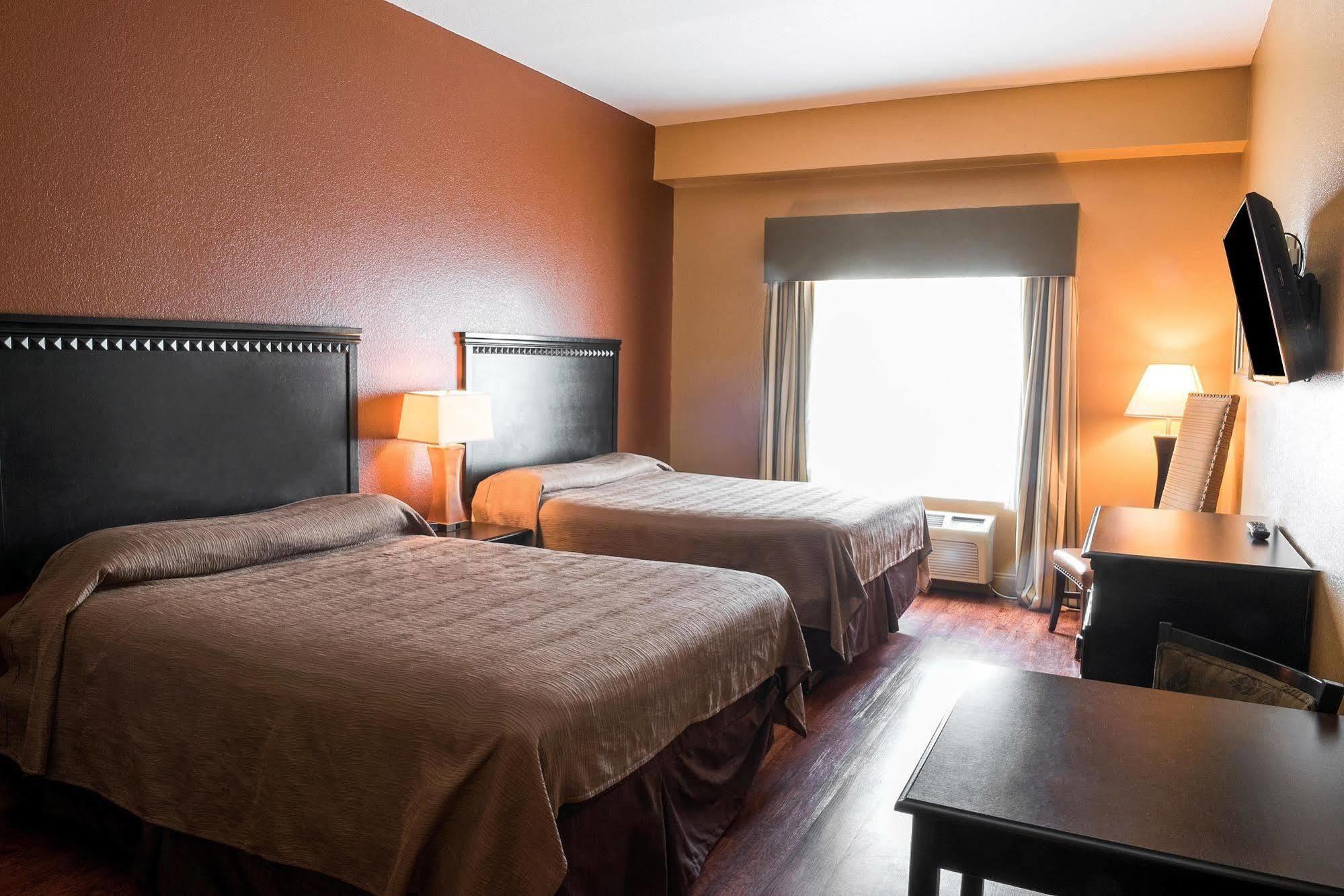 Americas Best Value Inn & Suites-Griffin Zewnętrze zdjęcie
