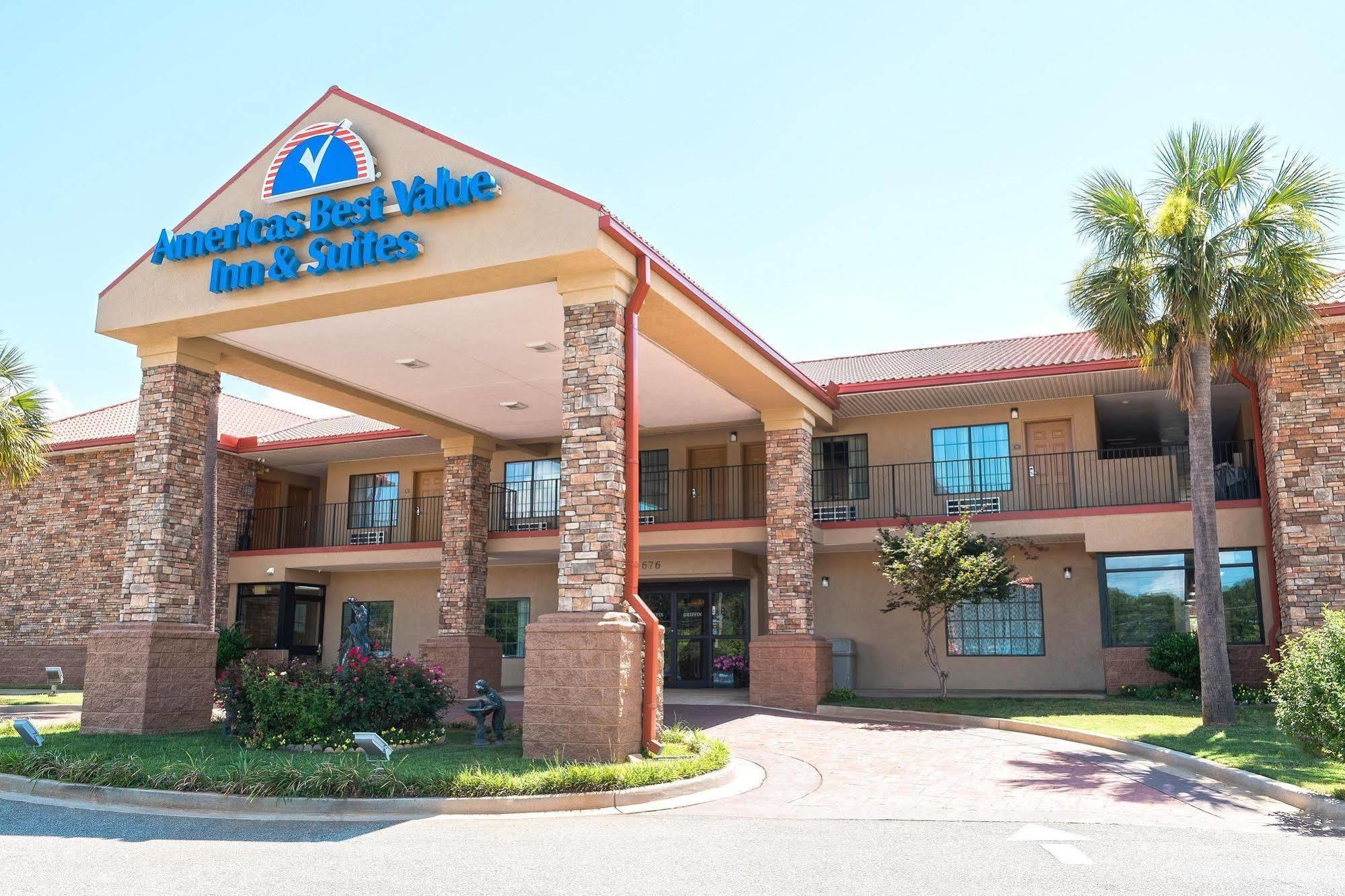 Americas Best Value Inn & Suites-Griffin Zewnętrze zdjęcie